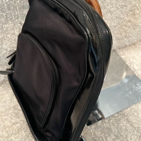 Gucci Bamboo Nylon/Patent Black Backpack Bag. main image 7